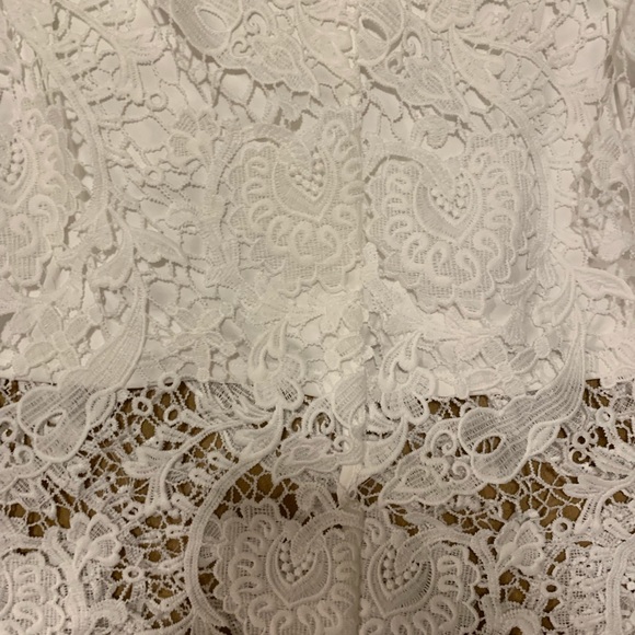 Express open back dress perfect for honeymoon - Picture 3 of 3